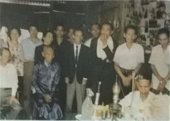 TẾ THANH MINH NĂM 1982 TẠI THÀNH PHỐ HỒ CHÍ MINH